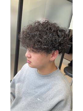 ステラ(STELLA) プードルパーマ/メンズサロン/メンズ/スパイラル/眉カット