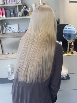 ジュイル ハラジュク(JEWIL HARAJUKU) 透明感が美しいプラチナロングブロンド/20代/30代/原宿/表参道