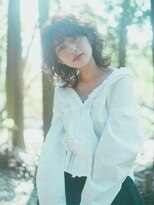 エミュ 表参道 青山(emu)&nbsp;【emu井上信洋】ウェーブパーマのレイヤーミディアム【エミュ】