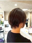 くびれヘアコンパクト丸みショート