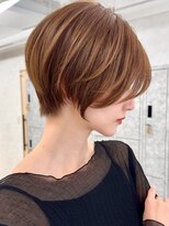 アッシュ 洋光台店(Ash)&nbsp;洋光台インナーカラーショートボブ白髪ぼかしハイライト顔周り