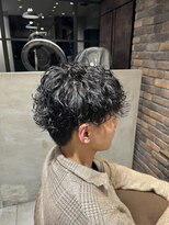 ユキオ ダル(Yukio Dal)&nbsp;春カラー×波巻きスパイラルパーマ×メンズ韓国マッシュショート