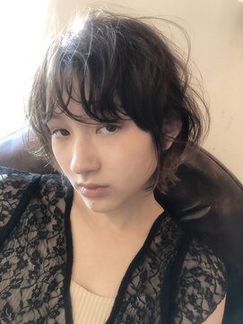 モカゲ(MOKAGE) 透明感ウルフ