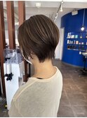 ショートボブ
