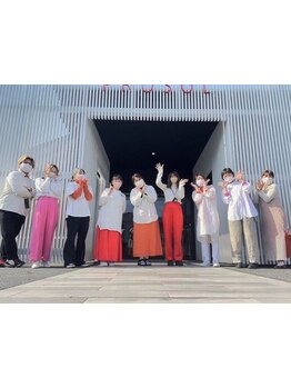 女性Stylistによるカウンセリングと提案が人気の秘訣♪気になる髪や頭皮のお悩み、お気軽にご相談下さい＊