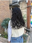 ロング　ウェーブヘア
