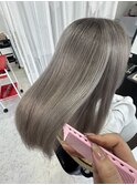 シルバーベージュ
