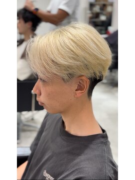 レボ(Revo) ブリーチ２回でできるホワイトブロンド！