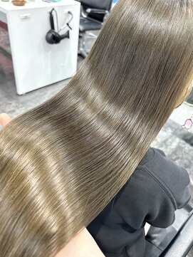 ユイマァル 倉敷店(YUIMARL) 20代30代ロングブリーチダブルカラーオリーブベージュ