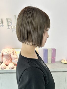 ユーフォリア エヌ 池袋サンシャイン通り店(Euphoria +n) シースルボブ/ショートボブ/前下がりボブ