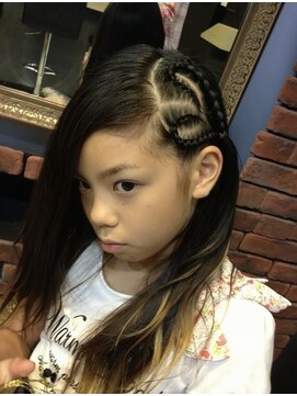 タイズ 秦野店(ties) ハートコーンロウ