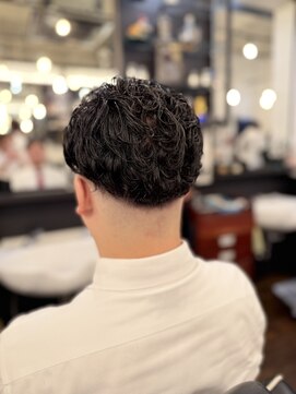 ブロートーキョーバーバーショップ 神田店(Bro Tokyo BARBERSHOP) ツイスト平巻きミックスパーマ