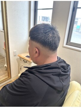 リムアズール 郡山店(Rim Azur) フェードカット