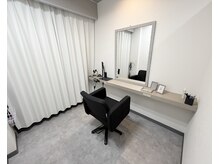 スリーク バイ ロイ 宇治店(sleek by roy)の雰囲気（完全個室でゆったりな施術が可能[髪質改善ストレート]）