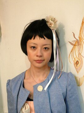 カミヤ(kamiya) ワタナベのショートボブ