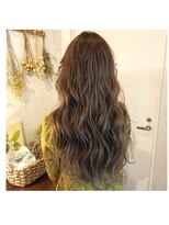 ヘアールーム グリン(Hair room GRin) ベージュ　髪質改善　ブリーチ　ハイライト　ダブルカラー