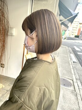 ソア(soa) ミニボブ×まろやかベージュ