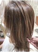 白髪ぼかしハイライト/柔らかグレージュ