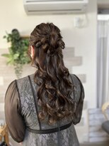 ロカット サロン(Roquat Salon)&nbsp;ブライダルお呼ばれハーフアップ【立川/袴着付け/立川/国立】