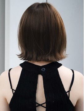 エインアンリー 表参道(AIN.ANLY.) ぱっつん前髪フェイスレイヤー姫カットシンプルストレートデジパ