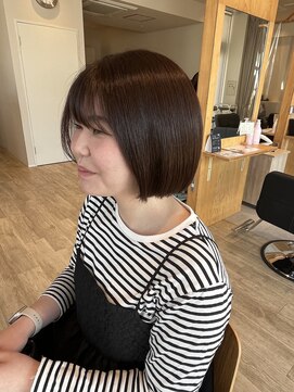 ナイアバイアヌエヌエ(naia by anuenue) ベージュカラー