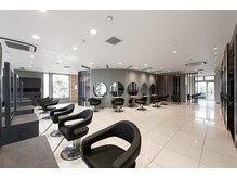 アース 南福島店(HAIR&MAKE EARTH)