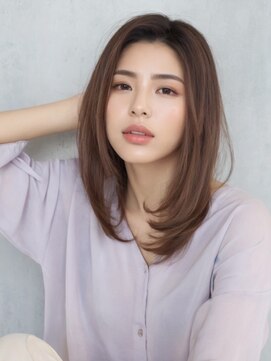 ブロッサム 保谷(Blossom) 20代30代小顔レイヤーカット×透明感カラー