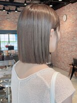 30・40代透明感秋カラーミニボブ×ぱつっとラインいつでも垢抜け