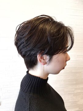 ティルヘアー(TiLL HAIR) 美しいハンサムショート 大人女性 大人可愛い