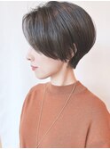 【モリオ原宿】黒髪ショートボブ　前髪長め　耳かけ