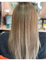 アールビューティジャパン(R beauty Japan)&nbsp;ミルクティーカラー