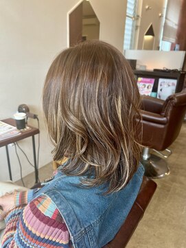 アカアカ(aka aka) 白髪ぼかしオシャレハイライト