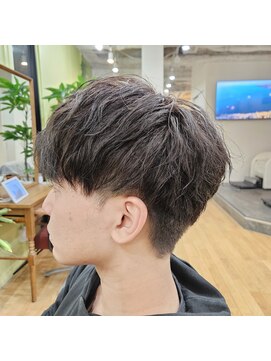 タスクヘアー(task hair) ナチュラルエアリーマッシュツーブロック刈り上げショート
