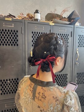 アチーブリス(achieve Liss) ツインアレンジ ドレスヘア 結婚式 お呼ばれ 二次会成人式卒業式