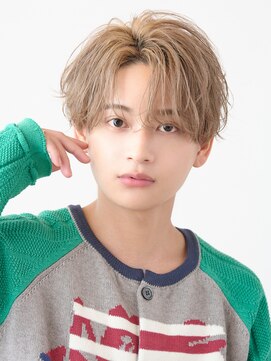 オーシャントーキョー サニー 原宿(OCEAN TOKYO Sunny) ショートセンターパートニュアンスパーマ韓国マッシュウルフ