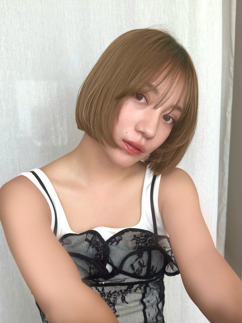 表参道ピンクベージュ/ブリーチなしボブ/女性美容師