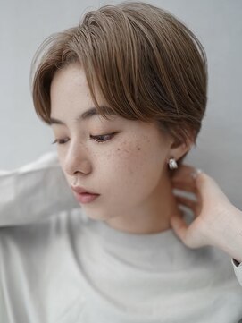 ギークス(GEEKS) 【GEEKS渋谷】ハンサムショート/襟足短め/ミルクベージュ/冬ヘア