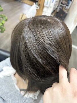 リフラス(Reflus.) 【color】オリーブベージュ