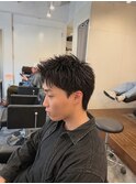 刈り上げ無しスパイキーショート