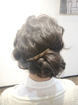 ヘアーアンドメイク フォルス(HAIR&MAKE FORS) 【FORS】西田ゆか カチューシャ☆ルーズ編み込み