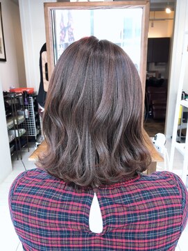 フローラビューティーヘアー(Flora Beauty Hair) 誰からも愛される長めボブ/20代/30代/40代/50代/岡山/表町
