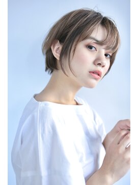 メゾン(Maison) 【Maison】30 40代 前下がり耳かけショートボブ