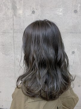 メルシー トータル ブランディング サロン(merci TOTAL BRANDING SALON) イルミナカラー／スターダスト／オーシャン／横浜／横浜駅