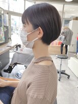 ジーニー 横浜(giinii)&nbsp;giinii_渋谷_黒髪_丸みスアショート