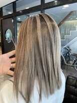 オリノ(olino)&nbsp;シャドールーツ♪ホワイトベージュ