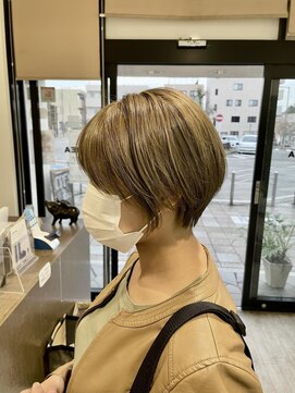 クレア(CREA) ハイトーンショート