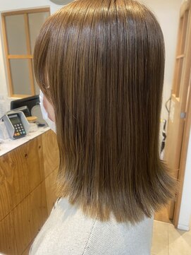 ネオリーブニコ 大井町店(Neolive Nico) 切りっぱなしロブ×オリーブベージュ