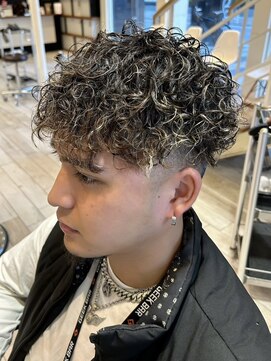 クラップス 横須賀中央店(CLAPS) ツイストスパイラルパーマツイストパーマメンズパーマ刈り上げ