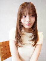 ニコ トウキョウ ヨコハマ(nico)&nbsp;韓国ヘアーハッシュカットレイヤーカットグレージュブリーチ無し