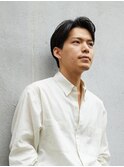 フェザーショートブルーブラックフェザーパーマ刈り上げショート